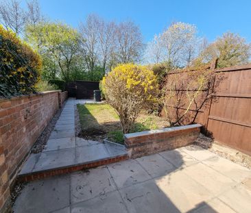 3 bed terraced house to rent in Whitemoor Road, Kenilworth, CV8 - Photo 5