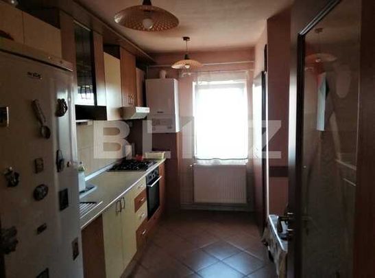 Apartament 3 camere, 74 mp, decomandat, garaj si loc de parcare, zona strazii Nicolae Titulescu - Fotografie 1