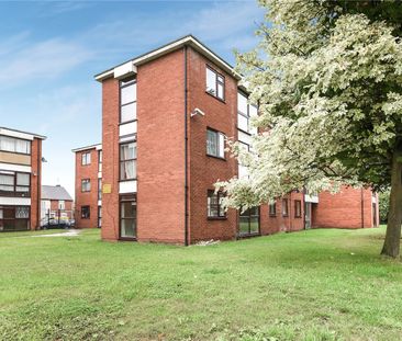 2 bedroom in Allison Court, Reading - Photo 5