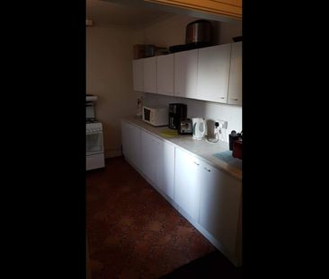 Room in a Shared House, Livingston Drive North, L17 - Photo 3
