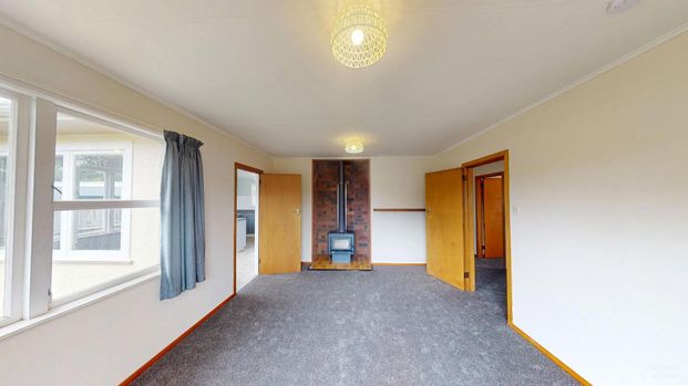 Springvale - 3 Bedrooms - Photo 1