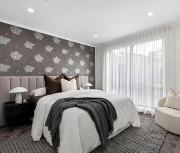 Modern Family Living in Strathmore Heights - Photo 1