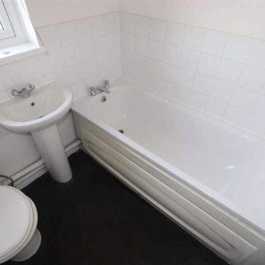 Keyes Close, Shoeburyness, SS3 - Photo 1
