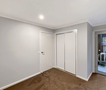 🏡 Brand New 4-Bedroom Townhouse in Wollert - Photo 2