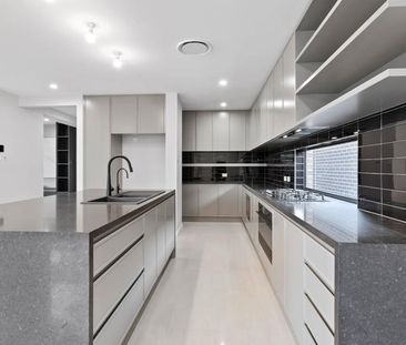 Brand new modern and spacious double storey home - Photo 1