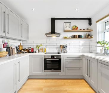 3 bedroom maisonette to rent - Photo 6