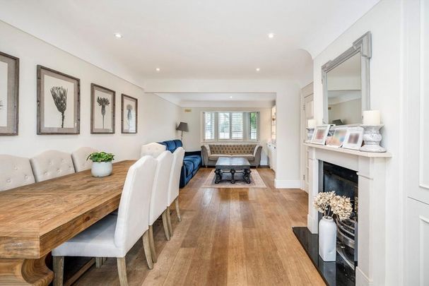 4 bedroom semi-detached house to rent - Photo 1