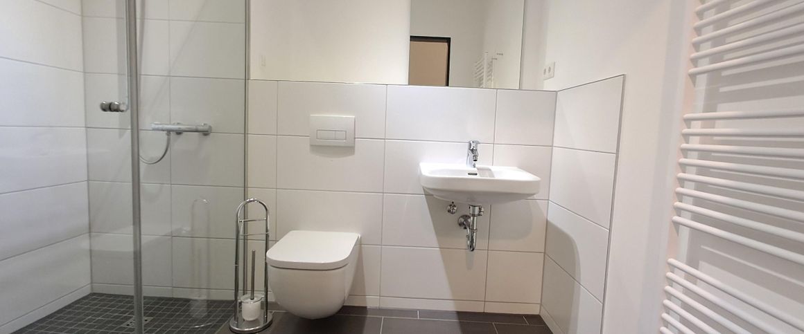 **Exklusive Erdgeschosswohnung mit Terrasse* - Photo 1