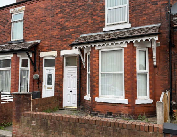 Barnsley Street Room 4 - Photo 1