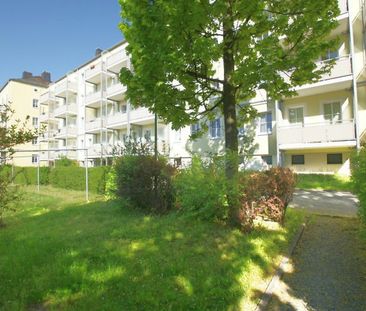 Tolle 3-Raum-Wohnung, 2 Bäder, zentrumsnah, zum baldigen Einzug - Photo 6