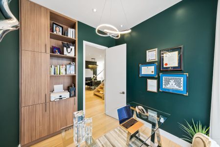 For Lease - 17 Nesbitt Drive, Toronto, Ontario - Photo 2