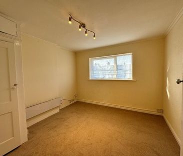 Ruskin Road, Worthing, BN14 1 bedroom flat to rent - Photo 5