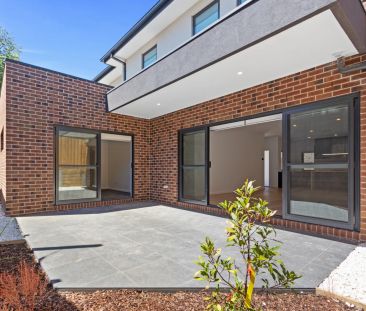 51A Furneaux Grove, Bulleen. - Photo 1