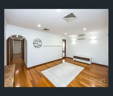 Well-Presented Home Close to Transport, Shops & Schools - Photo 4