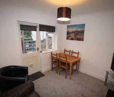 3 Bedroom | 12 North Road East, Flat 2, PL4 6AS - Photo 6