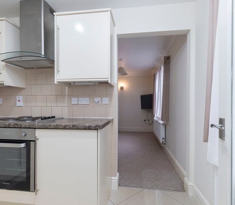 Moorend Park Road, Cheltenham GL53 0GB - Photo 1