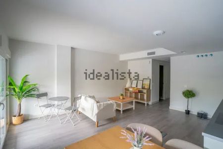 Alquiler de piso en Calle Alvaro Mutis, 2 - Photo 2