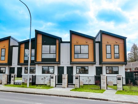 11 Red Arches Road, Henderson - Photo 2