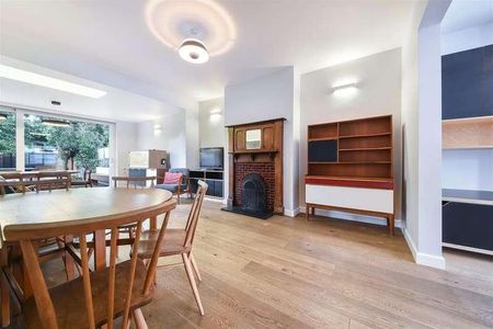 Fairway, Raynes, SW20 - Photo 5