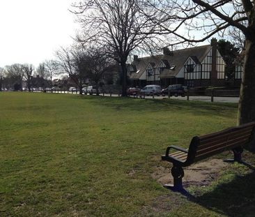 1 bedroom in a house share to rent - Photo 6