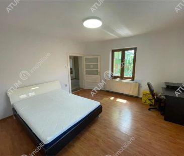 De inchiriat apartament cu 3 camere decomandate si curte comuna situat la etajul 1 al unei case din zona Tiglari Sibiu - Photo 4