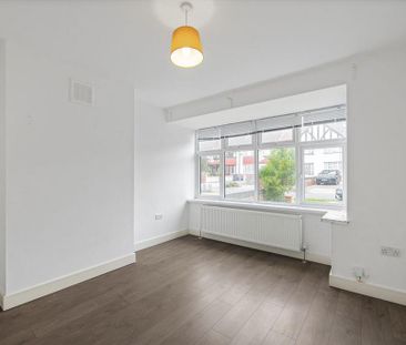 3 bedroom terraced house to rent - Photo 6