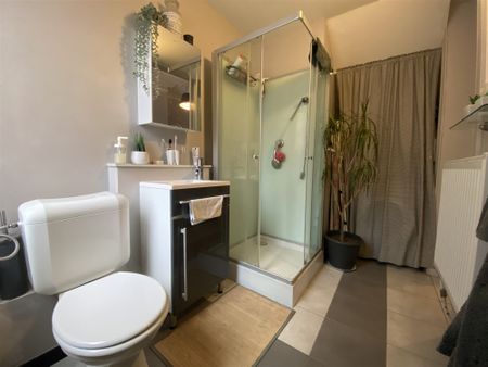 Bel appartement avec balcon - Photo 5