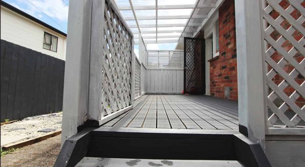 65c Astley Ave, New Lynn, Auckland - Photo 1
