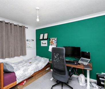 19-23 Hook Road, Surbiton - 2 bedrooms Property for lettings - Seym... - Photo 3