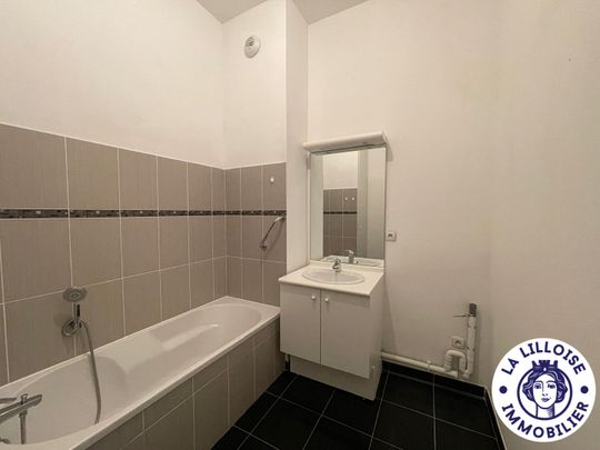 Location Appartement 3 pièces 76m² - Photo 1