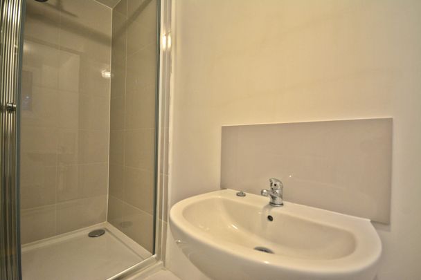 1 bedroom property to rent - Photo 1