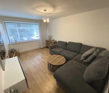 2 bedroom maisonette to rent - Photo 2