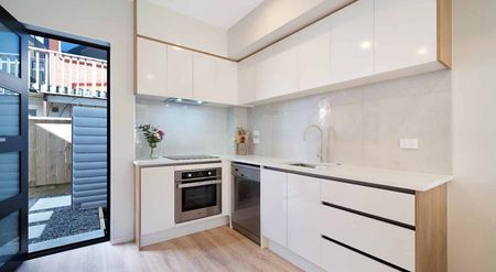 2/2A Mantra Road - Photo 4