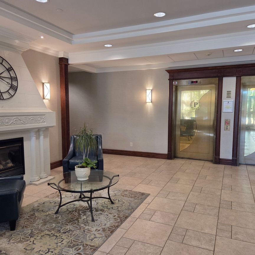 For Lease - 2545 Erin Centre Boulevard Unit# 1406, Mississauga, Ontario - Photo 1