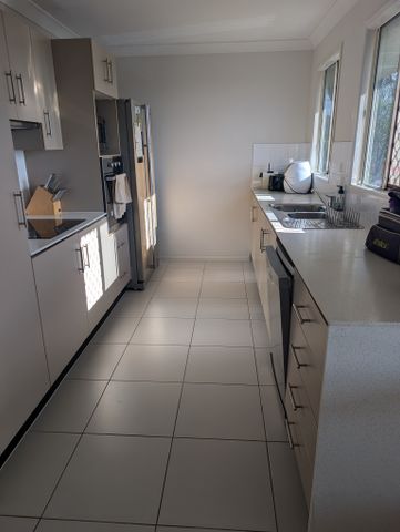 Upper Coomera - Photo 3