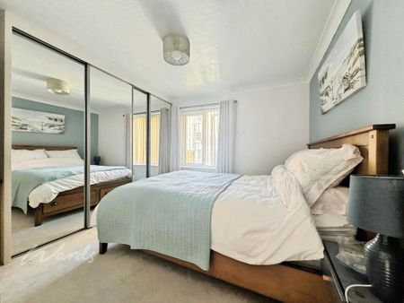 2 bedroom townhouse to rent - Photo 3