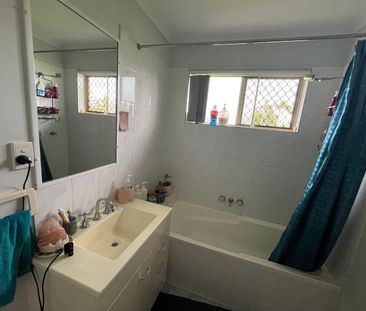 Deception Bay - Photo 6