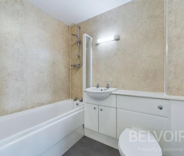 2 bedroom flat to rent - Photo 3