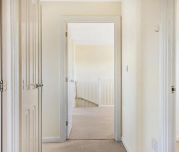 3 bedroom coach house to rent - Photo 6