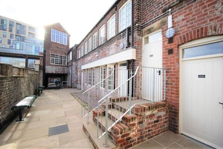 Flat 2, Shaw Works, 48 Garden Street, S1 4BJ - Photo 3