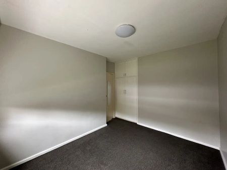 “Ground Floor Flat” - Photo 5