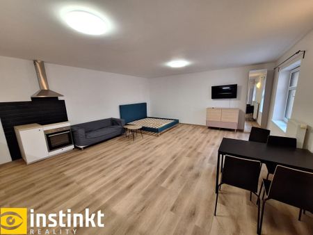 Pronájem bytu 1+kk 48 m2 - Photo 4