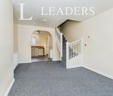 2 bedroom terraced house to rent - Photo 2