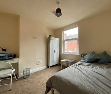 3 bedroom house share to rent - Photo 6