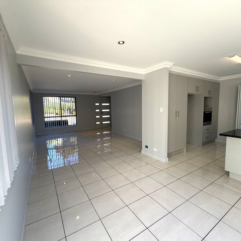 3/16 Baroonba Street, Whitebridge - Photo 1