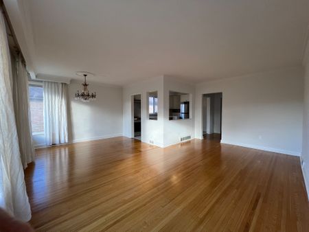 For Lease - 51 Fairlin Drive Unit# Upper main floor only, Toronto, Ontario - Photo 4