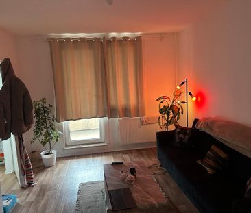 1 Zimmer Apartment in Marzahn voll möbeliert bis 20.03 - Photo 2
