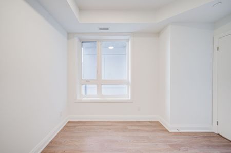 For Lease - 3250 Carding Mill Trail Unit# 401, Oakville, Ontario - Photo 5