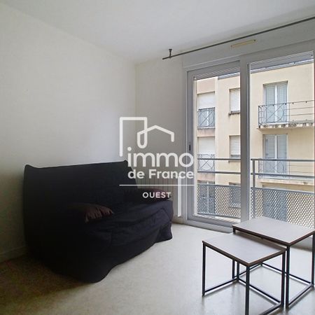 Location Appartement 1 pièce 24m² - Photo 3