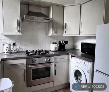 2 bedroom flat to rent - Photo 6